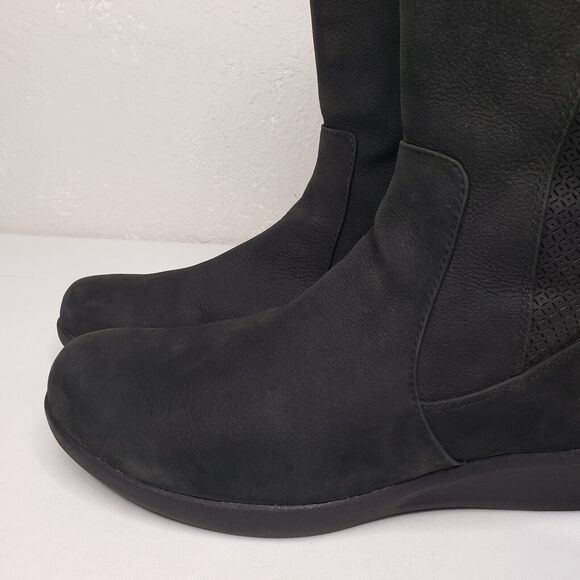 Aravon Womens Fairlee Black Leather Mid Winter Wedge Boots Waterproof Size 8 US - Picture 7 of 16